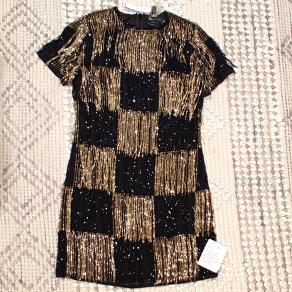 ASOS DESIGN embellished paneled shift dress beaded fringe in black & gold 4 - Picture 3 of 9